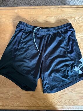 Under Armour Womens Black Performance Training Shorts